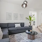 Harmonia Luxury By Nomads *