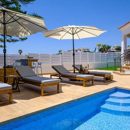 Harmonia Luxury By Nomads Villa Peyia