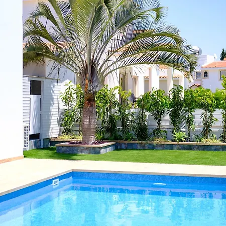 Harmonia Luxury By Nomads *